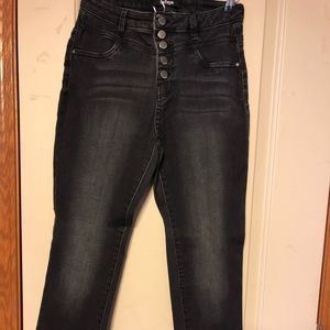 REFUGE HIGHWAISTED JEAN